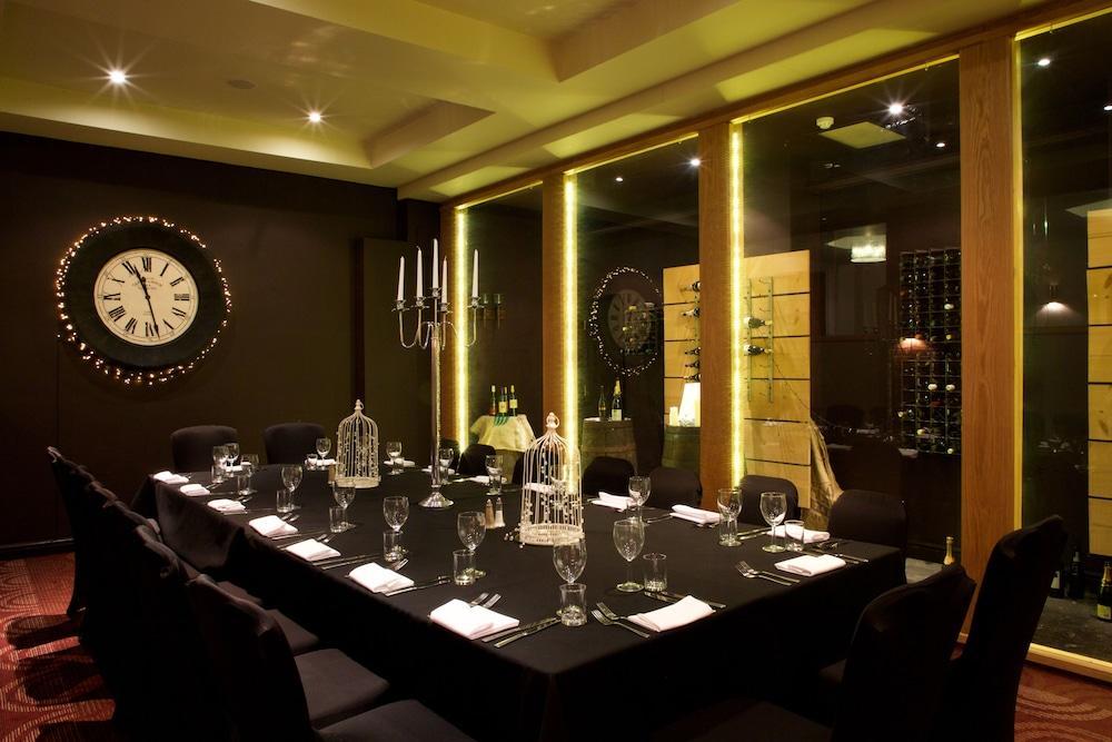 Manchester Airport Stanley Hotel, BW Signature Collection Handforth Ngoại thất bức ảnh