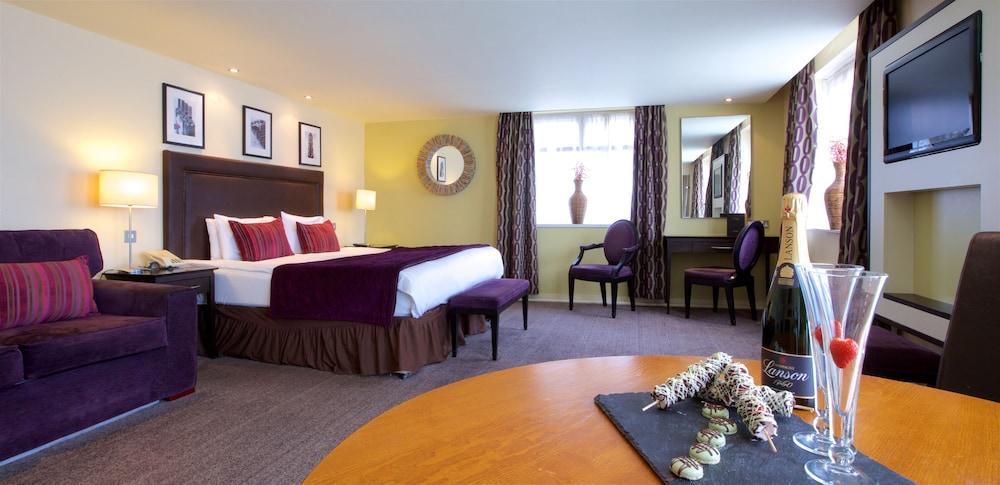 Manchester Airport Stanley Hotel, BW Signature Collection Handforth Ngoại thất bức ảnh