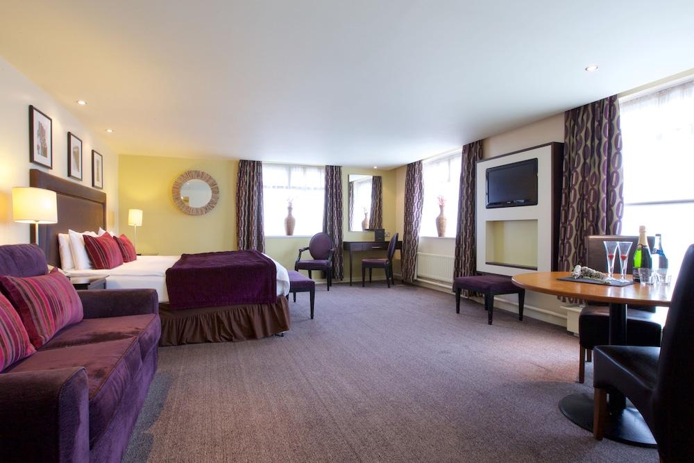 Manchester Airport Stanley Hotel, BW Signature Collection Handforth Ngoại thất bức ảnh